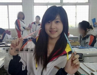 奶茶妹都生娃了 还在意淫吗少年 营养跟上吧