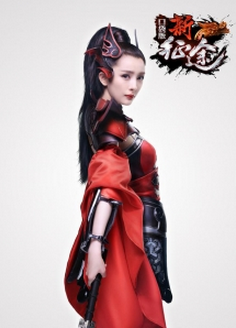 Fashion女王杨幂亲指导《新征途》夏日